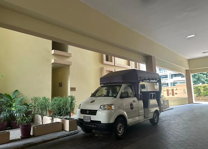 Grand Asoke Suites Boutique Residence